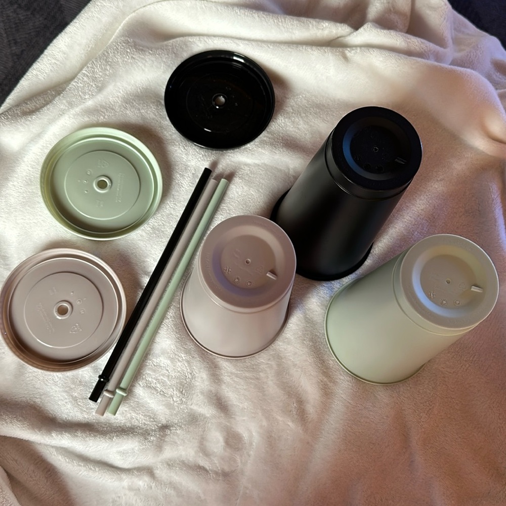 Room Essentials 3 Pack Reusable Cold Cups - Picture 3 of 9